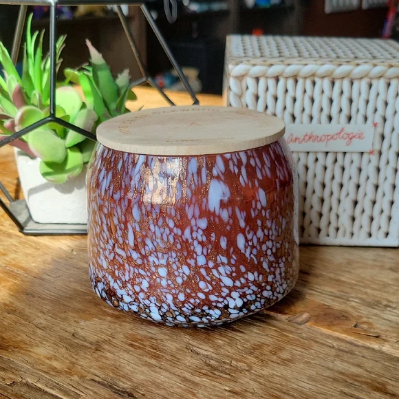 Fruity Honeycrisp Oakwood Glass Jar Candle - Picture 2 of 11